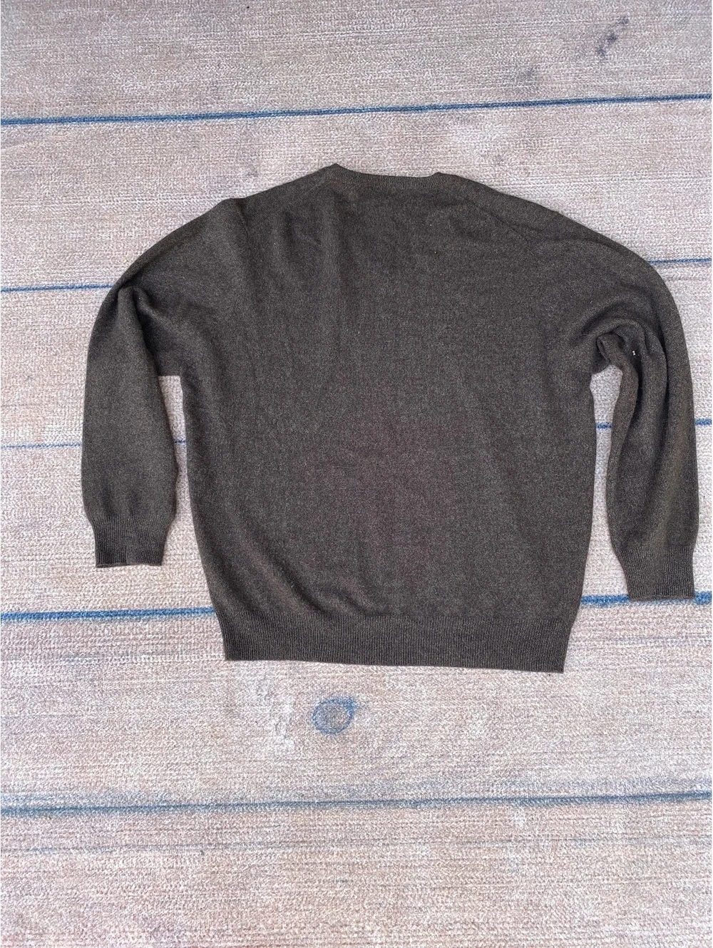 Joss A. Bank chocolate brown cashmere vneck minimalist preppy pullover sweater